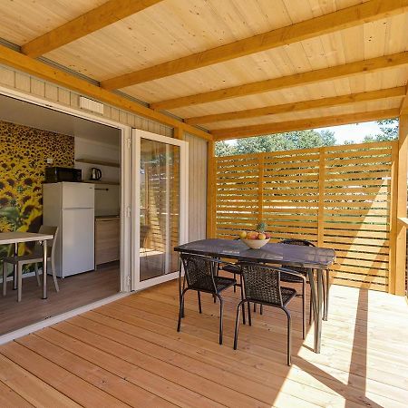 Adriamar Mobile Homes In Camping Park Umag Kültér fotó