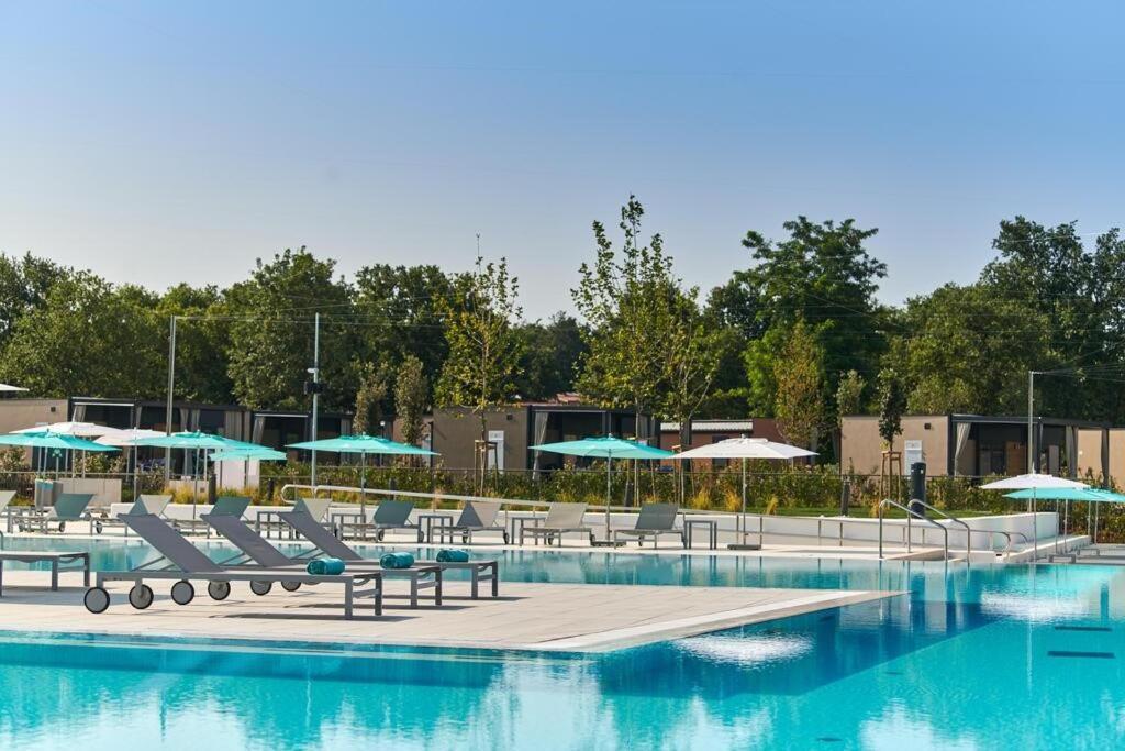 Adriamar Mobile Homes In Camping Park Umag Kültér fotó