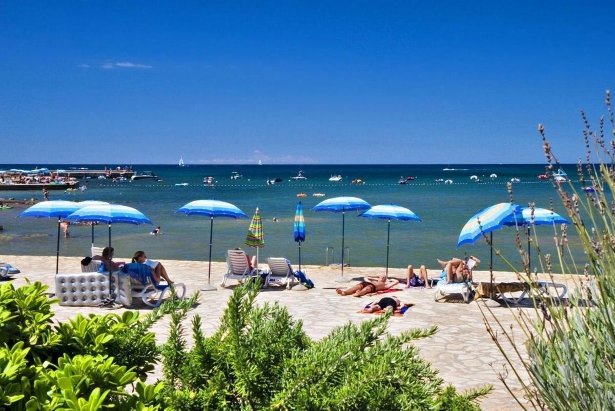 Adriamar Mobile Homes In Camping Park Umag Kültér fotó