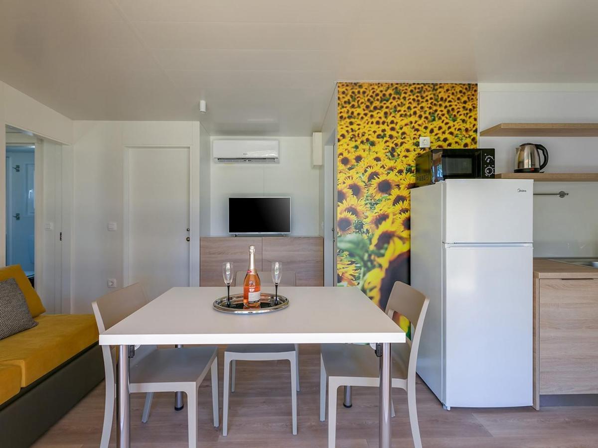Adriamar Mobile Homes In Camping Park Umag Kültér fotó