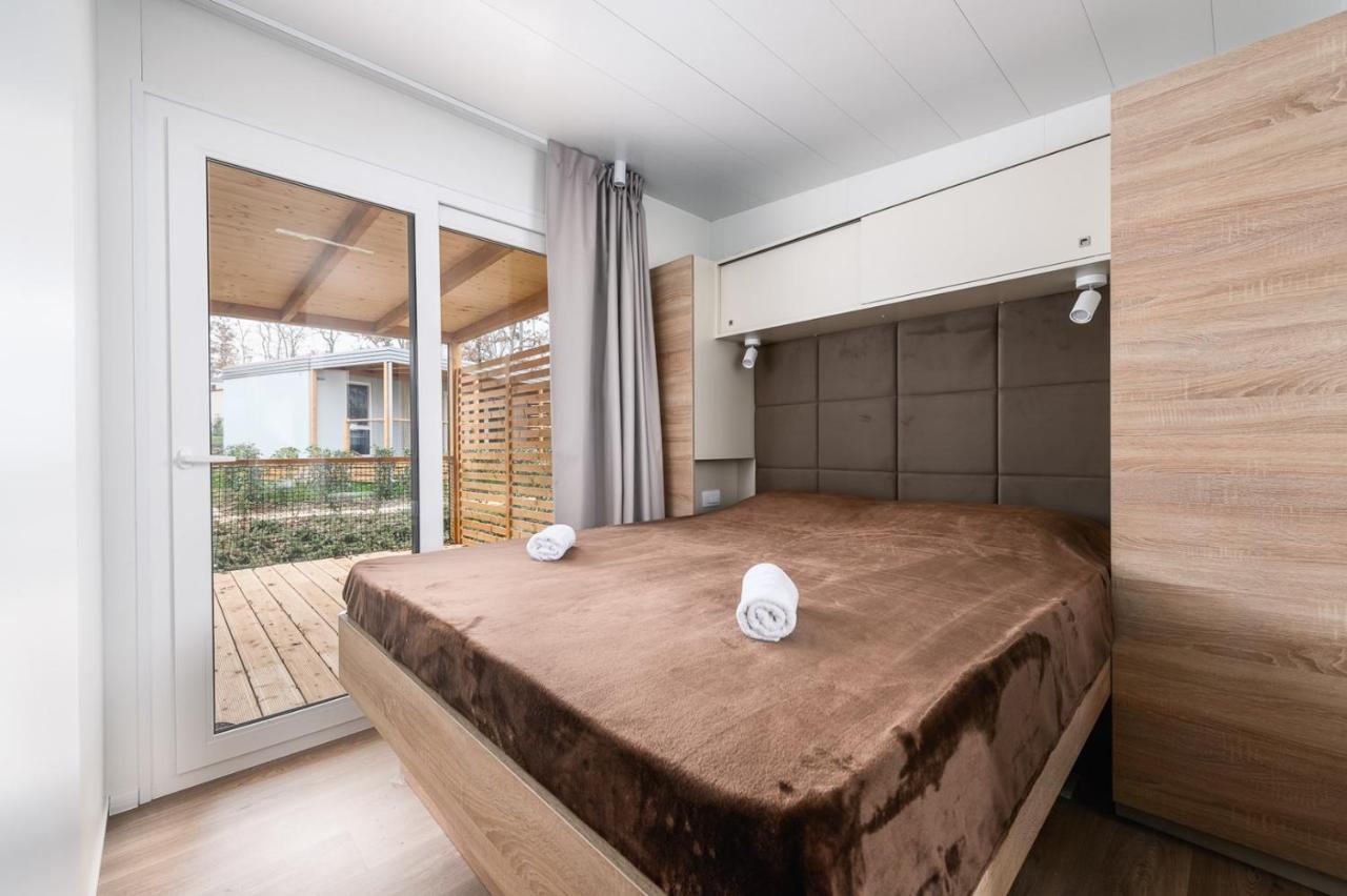 Adriamar Mobile Homes In Camping Park Umag Kültér fotó